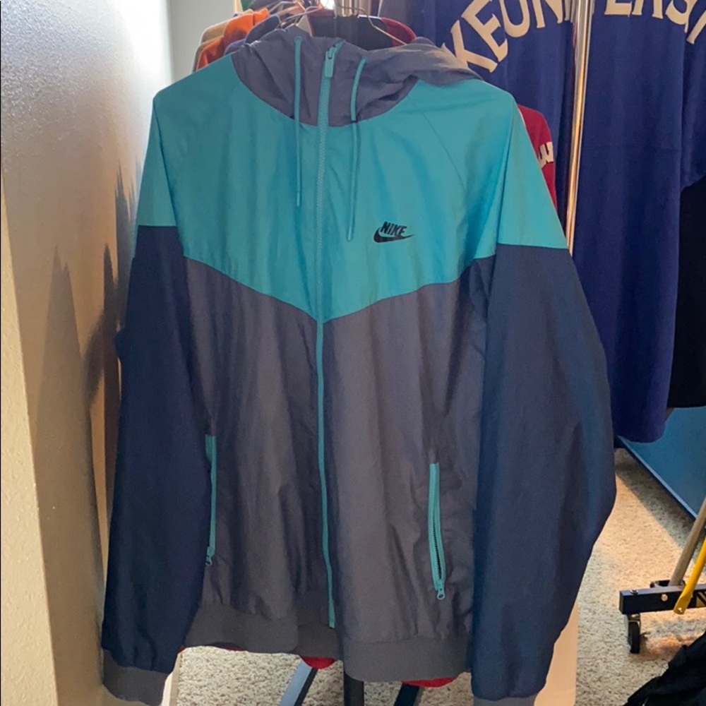 Nike hooded zip up - Picture 1 of 3